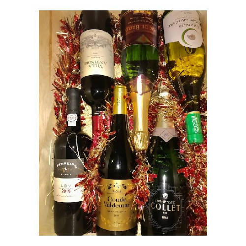 Christmas Family Selection Wine Hamper Packed in Wooden Case