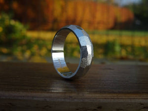 Men’s Textured 6mm Wedding Band