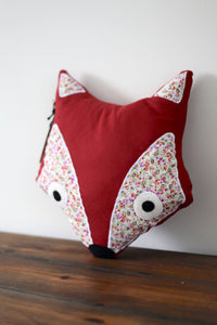 Fox cushion