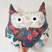 Load image into Gallery viewer, Owl Cushion
